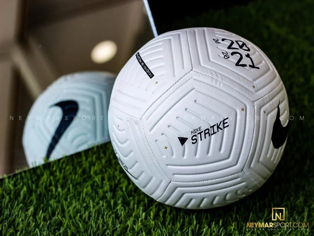 Quả Bóng Đá Adidas Champions League League 24/25